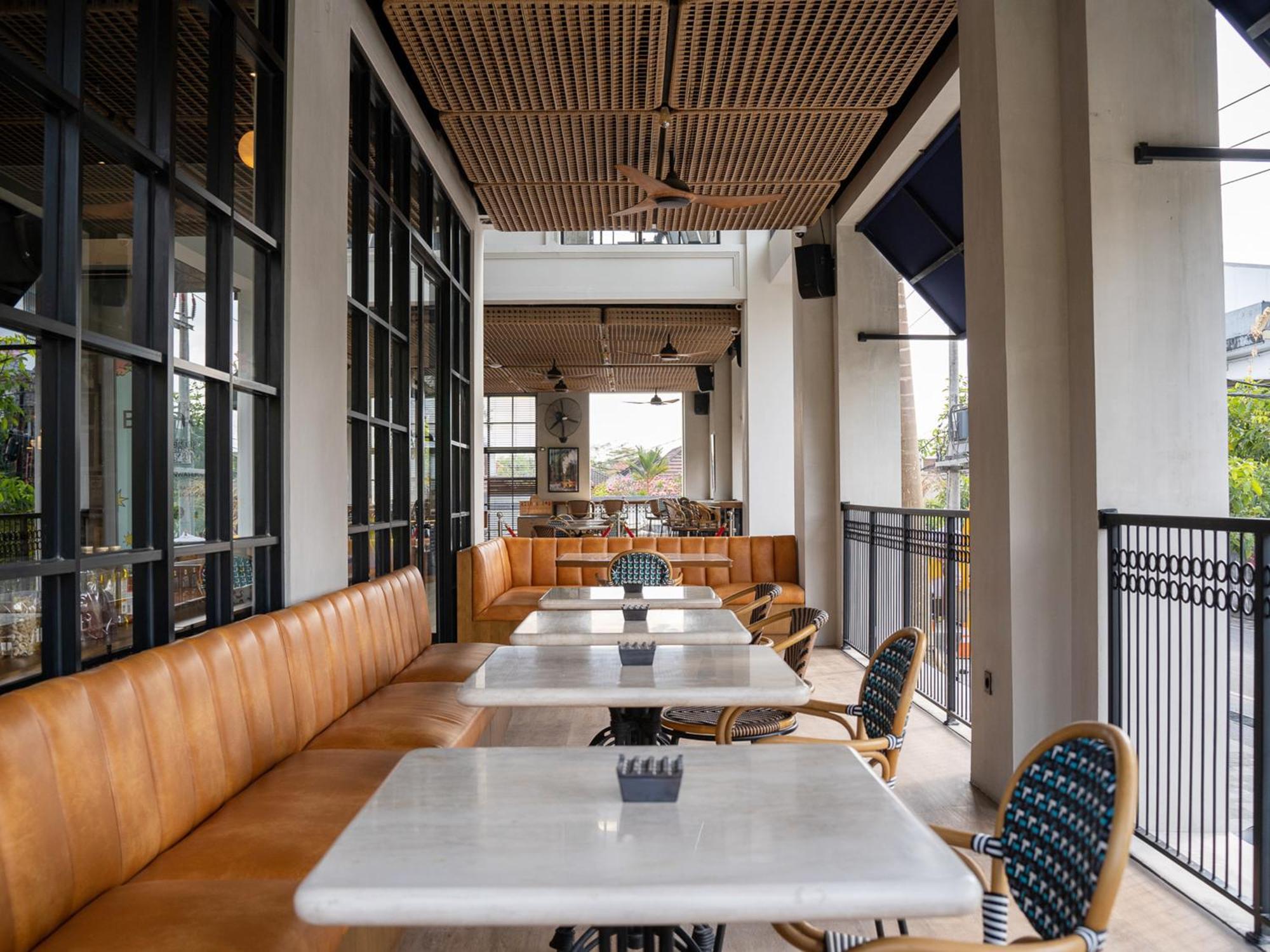 Secana Beachtown Resort & Residences Canggu Buitenkant foto