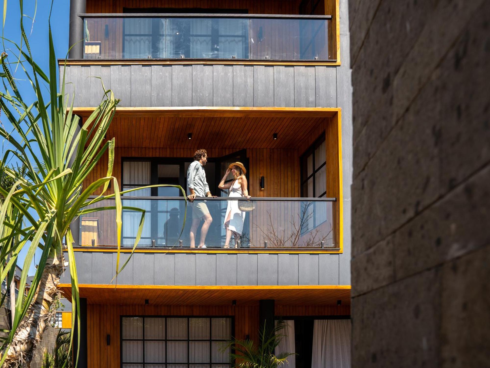 Secana Beachtown Resort & Residences Canggu Buitenkant foto