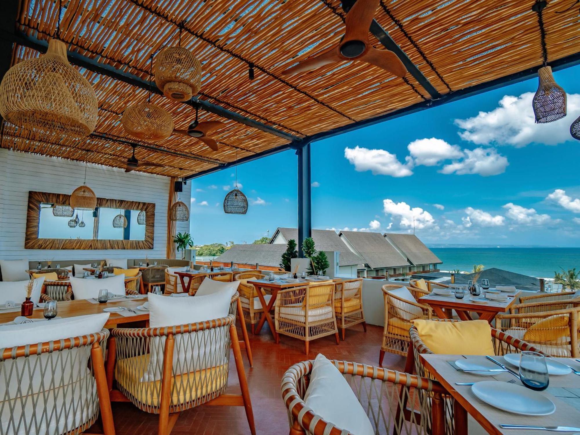 Secana Beachtown Resort & Residences Canggu Buitenkant foto
