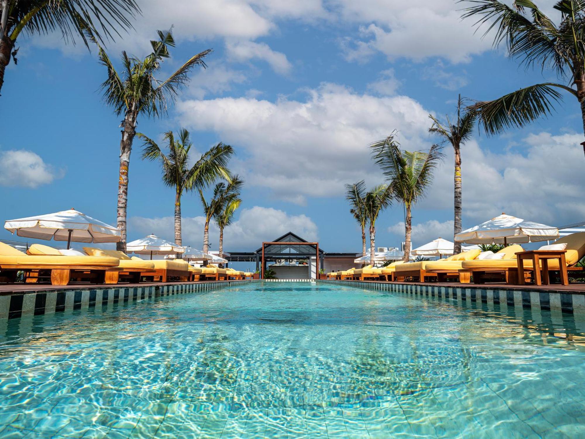 Secana Beachtown Resort & Residences Canggu Buitenkant foto