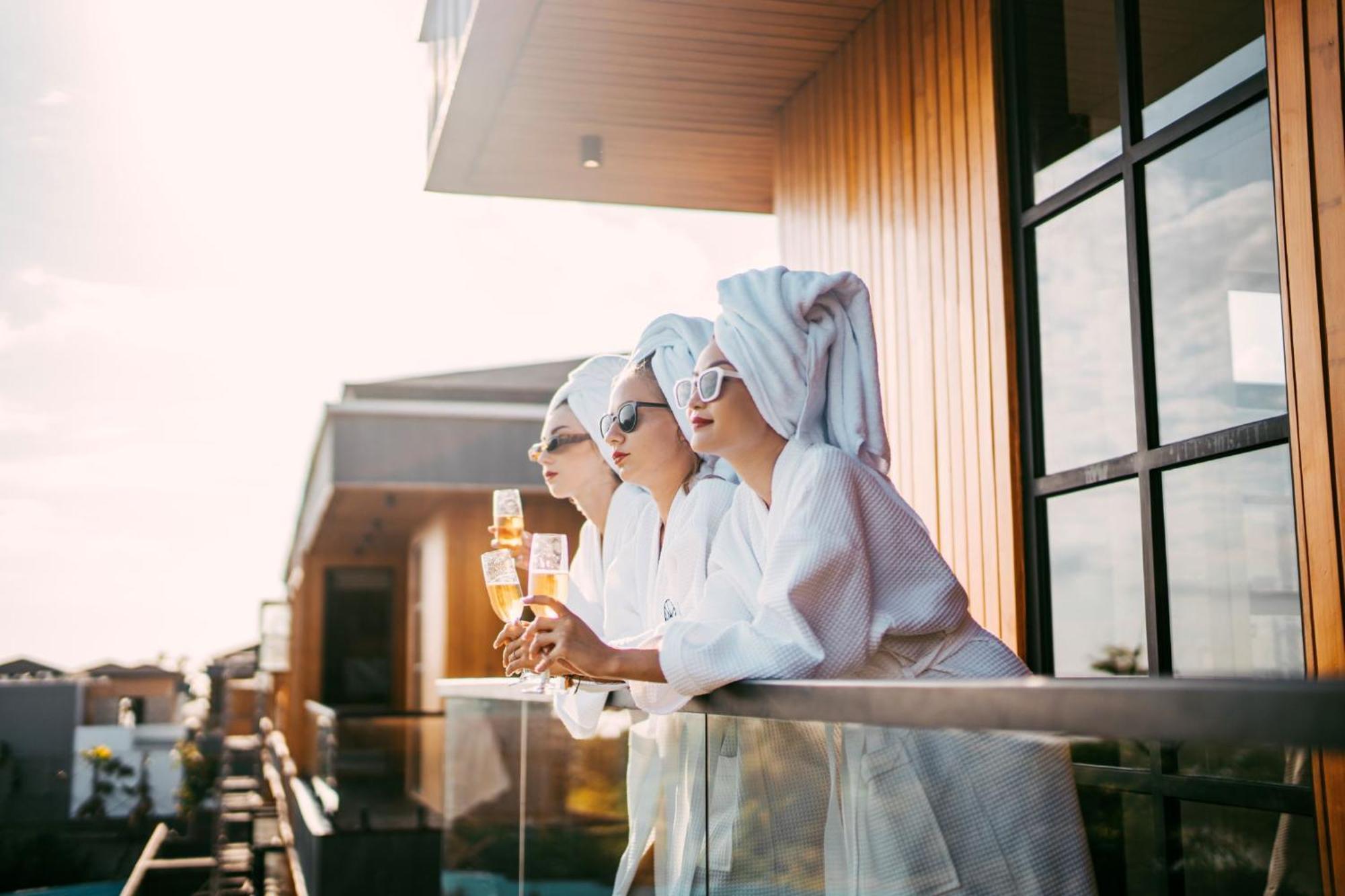 Secana Beachtown Resort & Residences Canggu Buitenkant foto