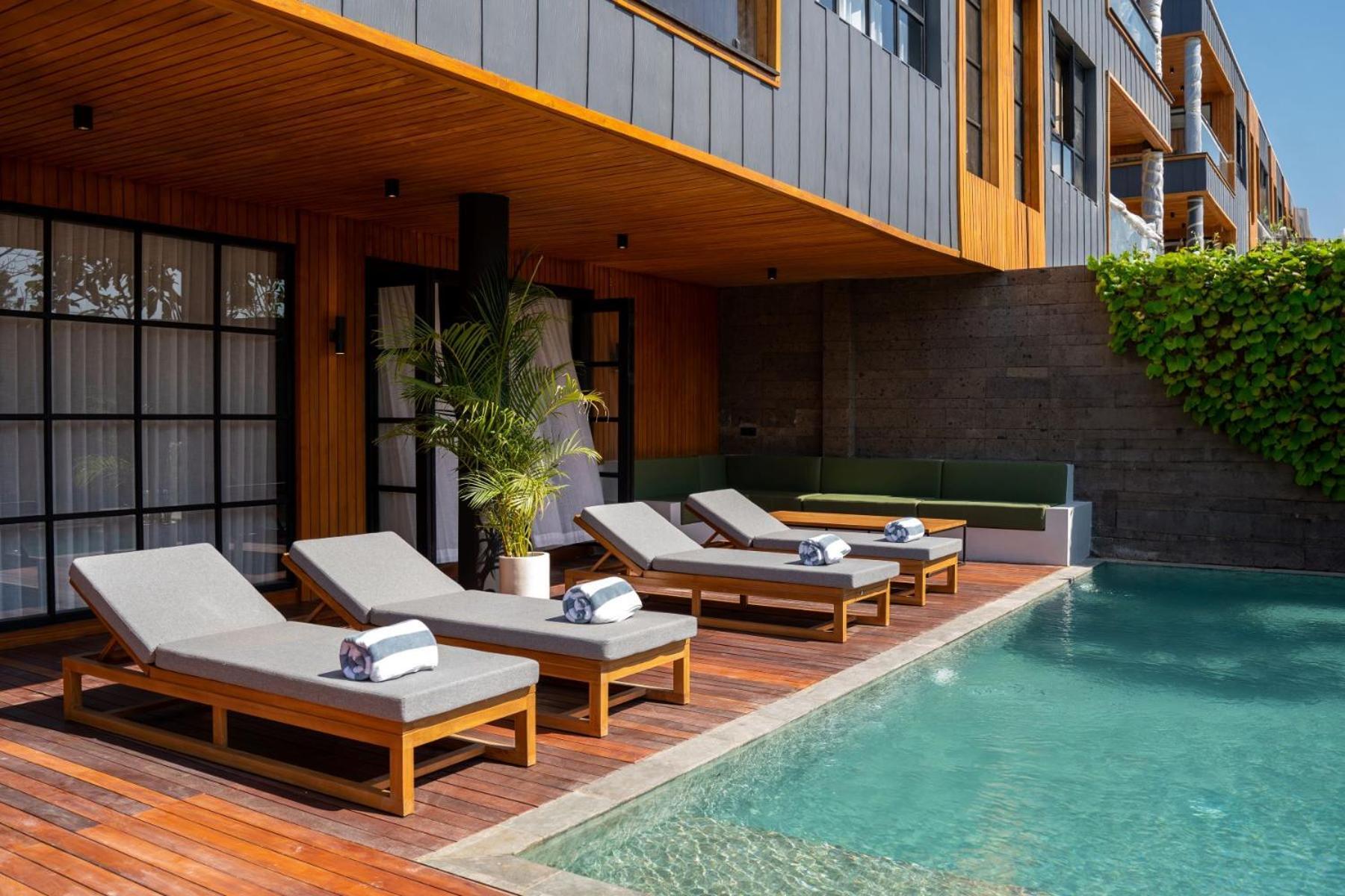 Secana Beachtown Resort & Residences Canggu Buitenkant foto